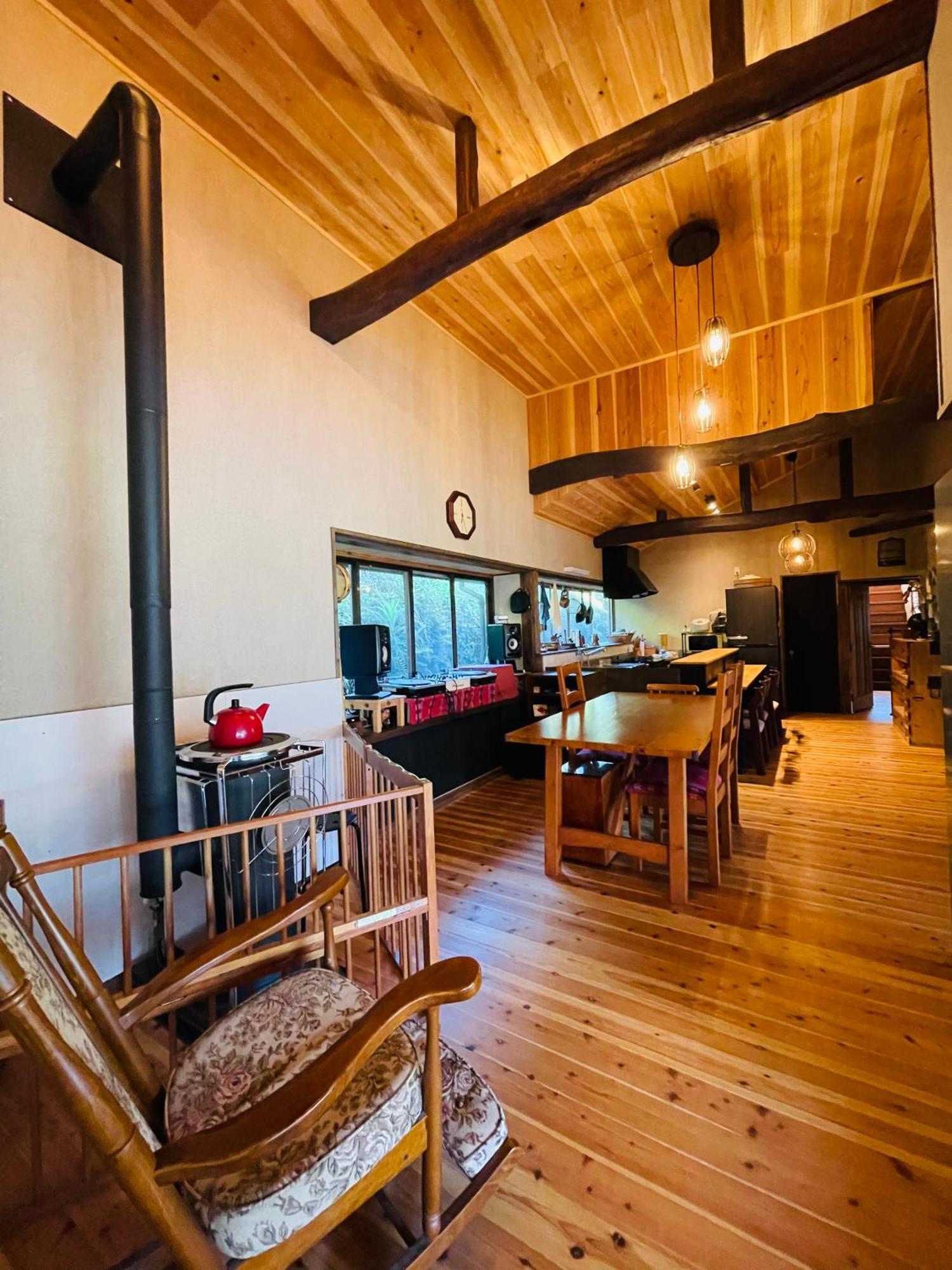 Homestay Hanihoheto Ena Exteriör bild